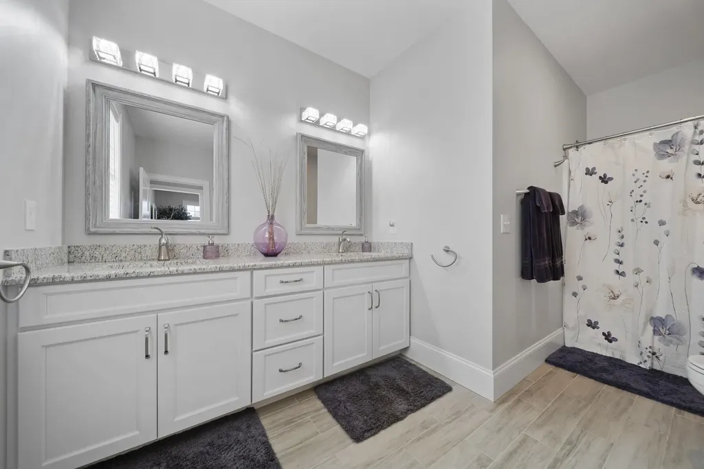 50 Blackstone Drive Raymond NH 03077