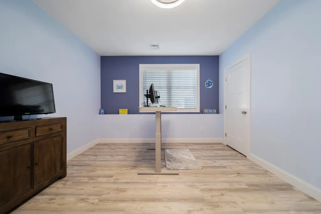 50 Blackstone Drive Raymond NH 03077