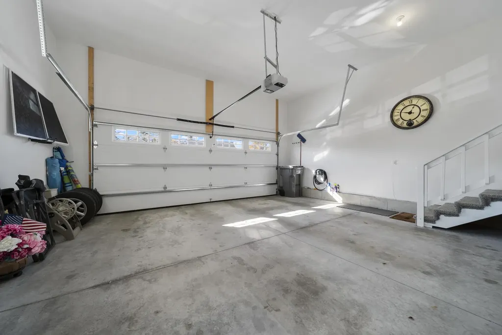 50 Blackstone Drive Raymond NH 03077