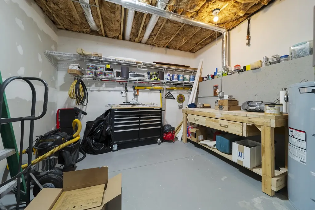 50 Blackstone Drive Raymond NH 03077