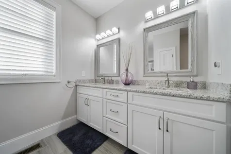 50 Blackstone Drive Raymond NH 03077