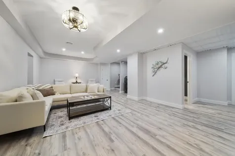 50 Blackstone Drive Raymond NH 03077