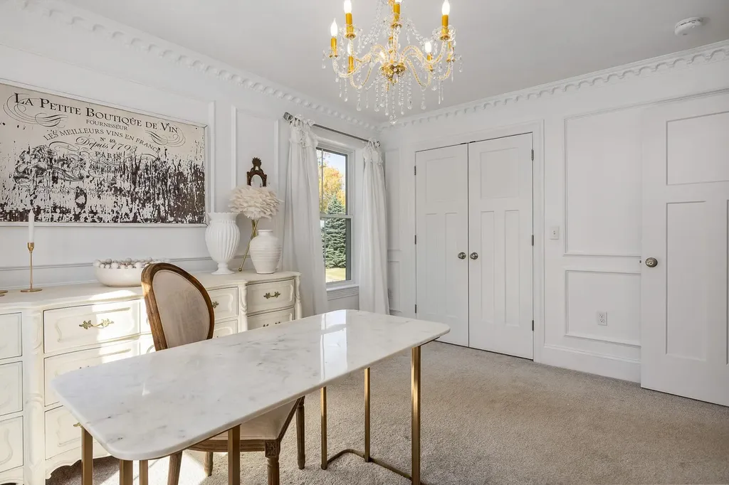 25 Mangrove Street Portsmouth NH 03801