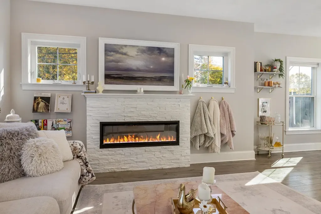 25 Mangrove Street Portsmouth NH 03801