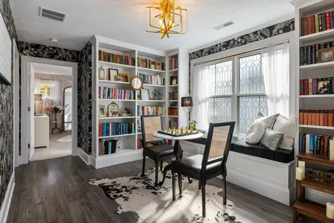 25 Mangrove Street Portsmouth NH 03801