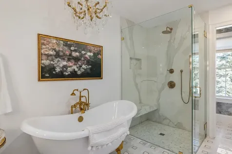 25 Mangrove Street Portsmouth NH 03801