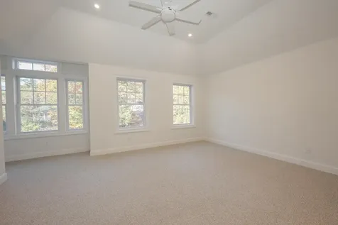 97 Tate Road Gilford NH 03249