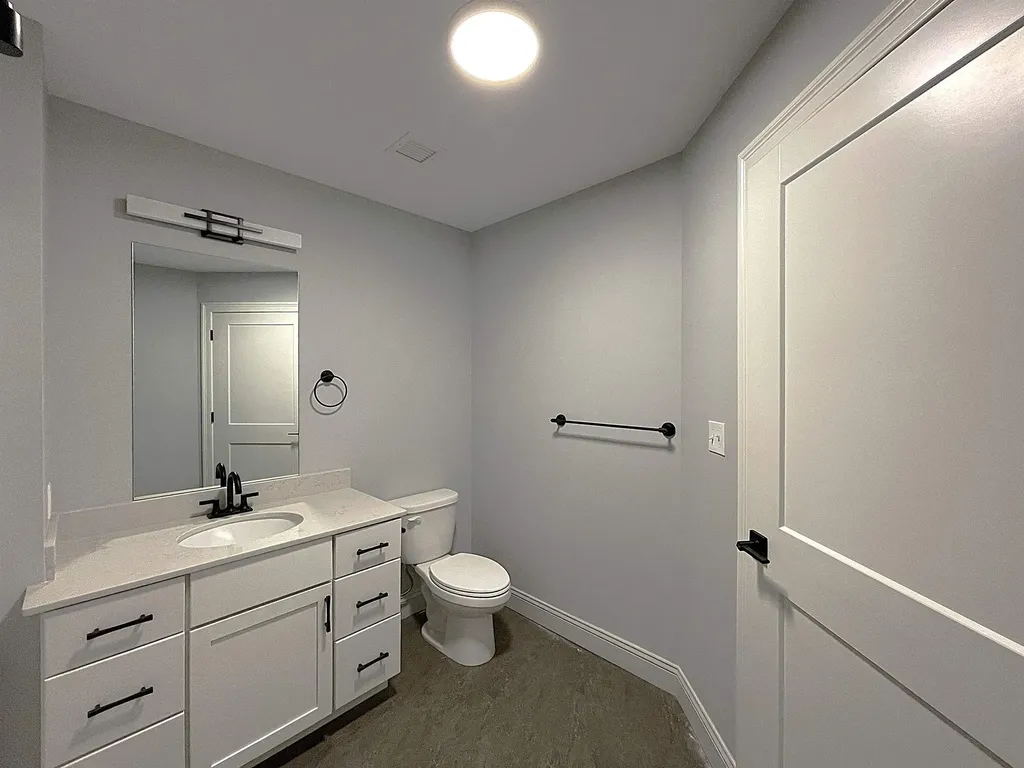 25 Lowell Street Manchester NH 03101