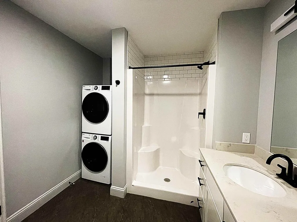 25 Lowell Street Manchester NH 03101