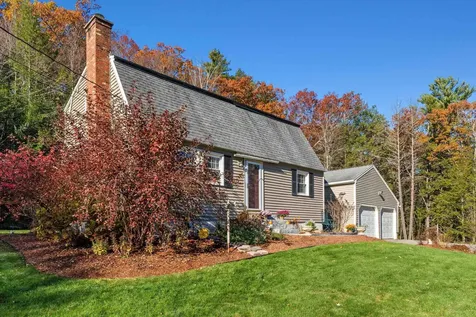 24 Deerwood Drive Amherst NH 03031