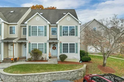 31 B Shadowbrook Drive Hudson NH 03051