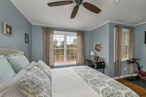 31 B Shadowbrook Drive Hudson NH 03051