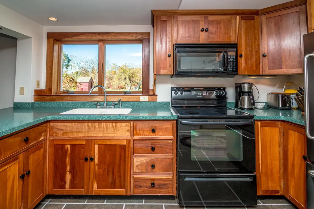 49 Deer Hill Road Tamworth NH 03817