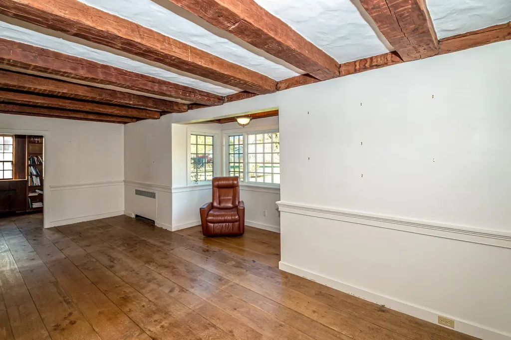 49 Deer Hill Road Tamworth NH 03817