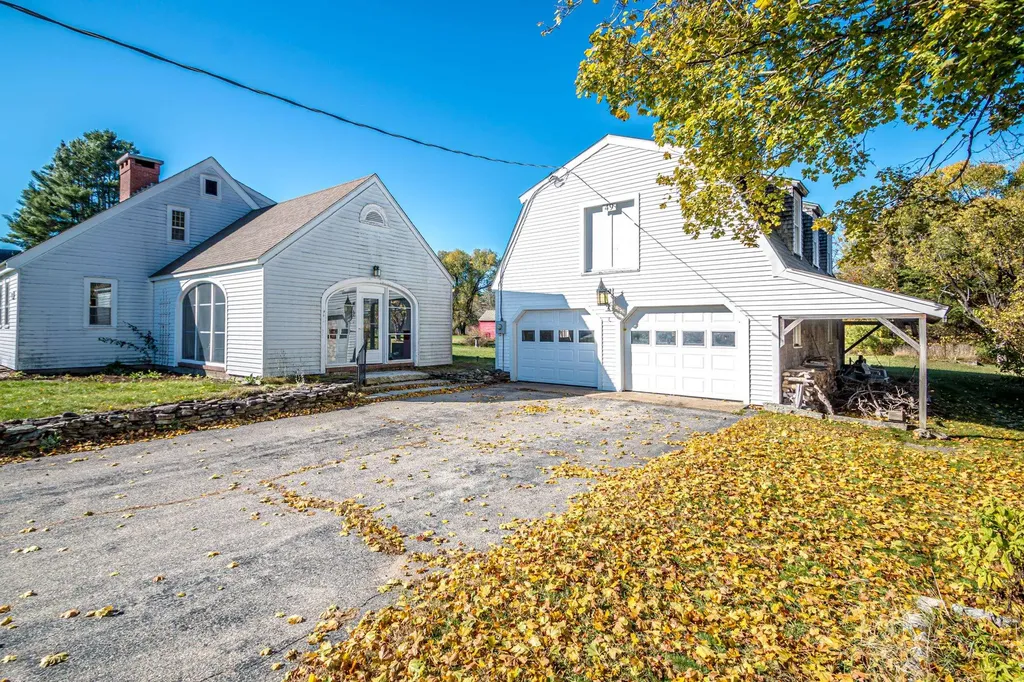 49 Deer Hill Road Tamworth NH 03817