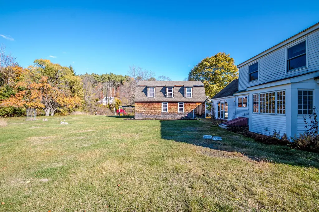 49 Deer Hill Road Tamworth NH 03817