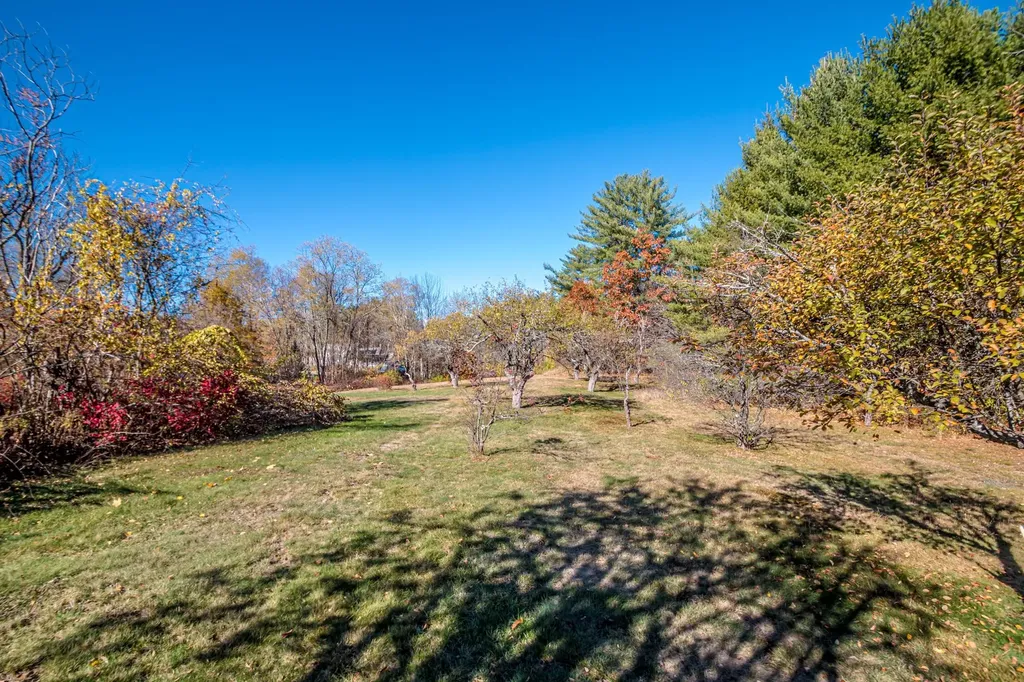 49 Deer Hill Road Tamworth NH 03817