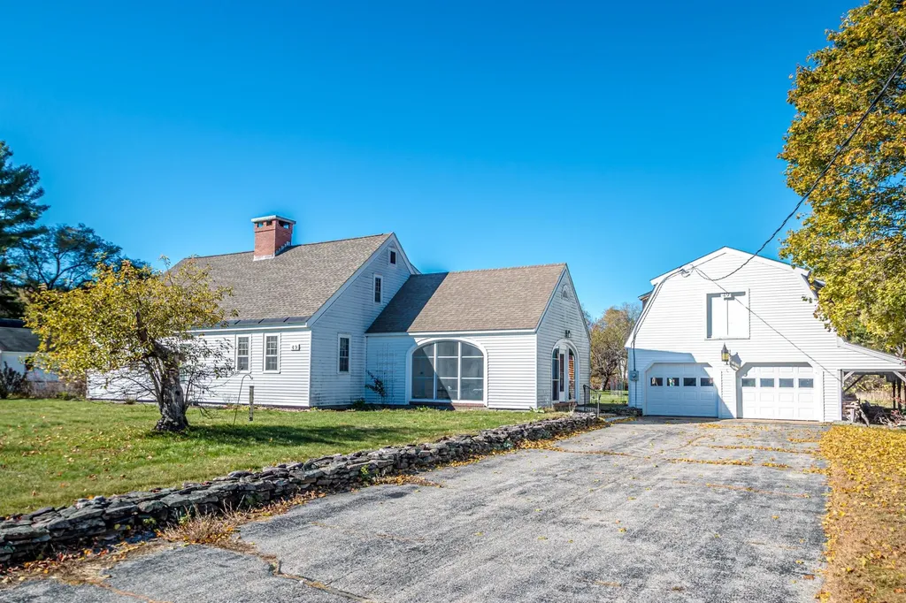 49 Deer Hill Road Tamworth NH 03817