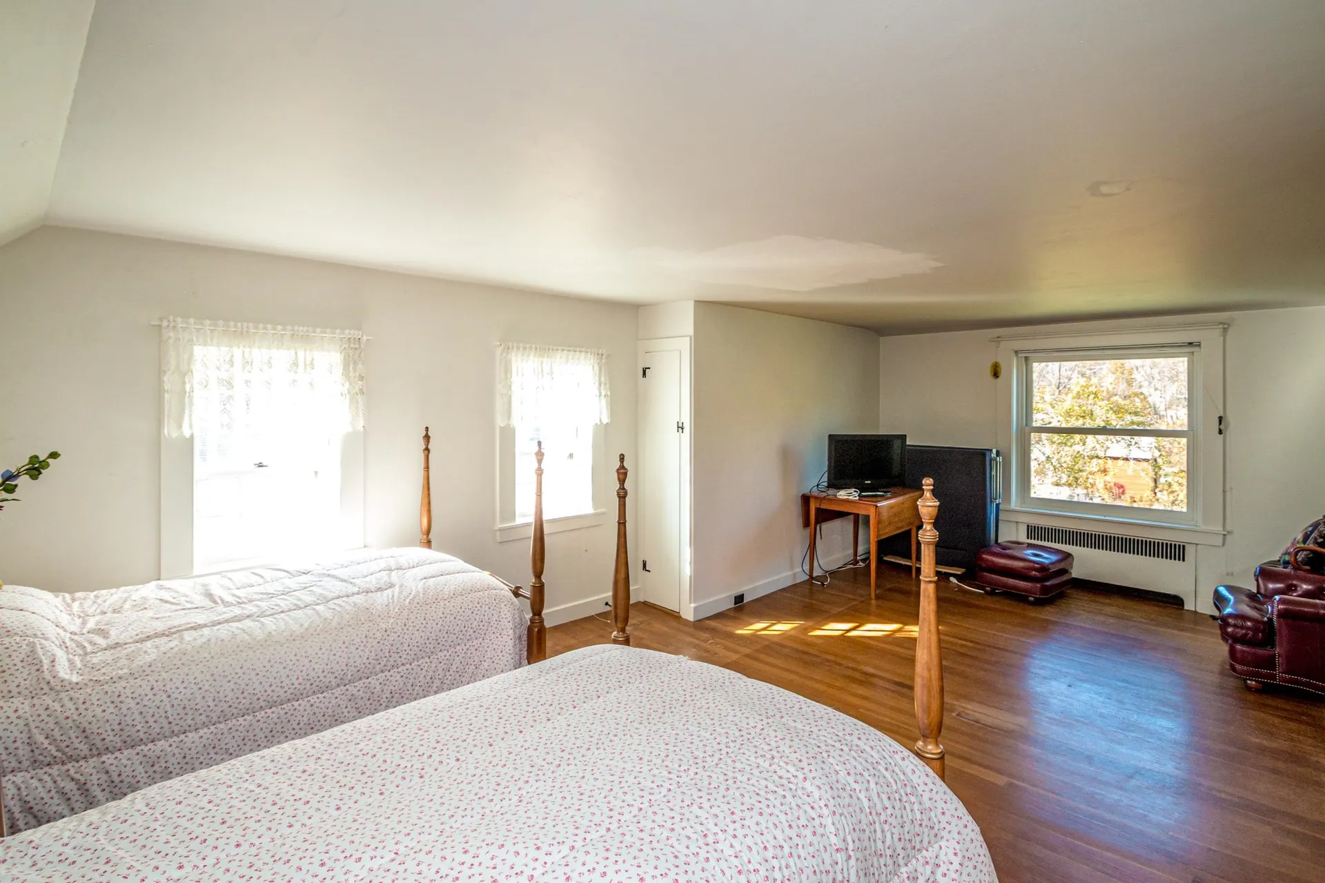 49 Deer Hill Road Tamworth NH 03817