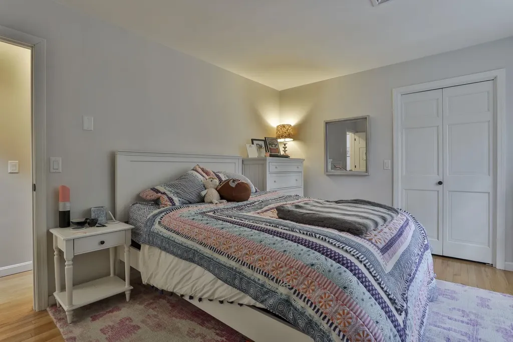 80 Wendover Way Bedford NH 03110