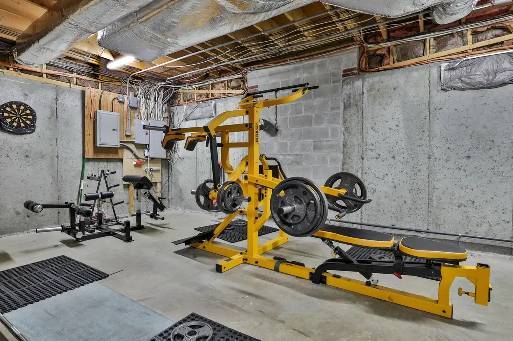 80 Wendover Way Bedford NH 03110