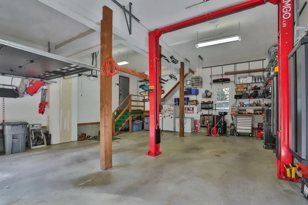 80 Wendover Way Bedford NH 03110