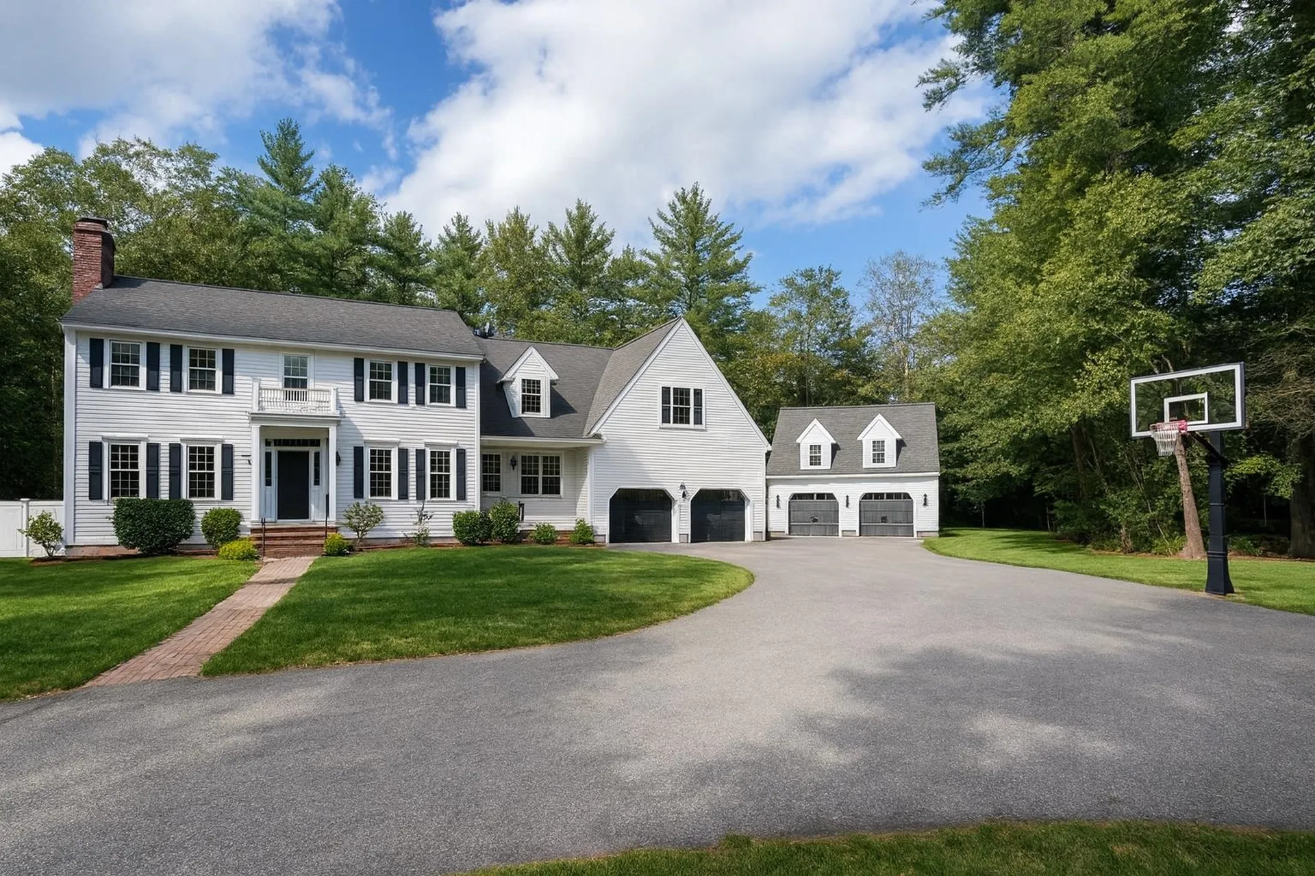 80 Wendover Way Bedford NH 03110
