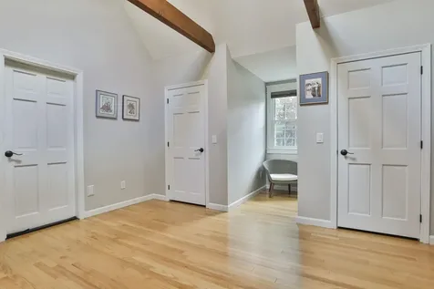 80 Wendover Way Bedford NH 03110