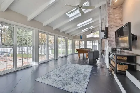 80 Wendover Way Bedford NH 03110