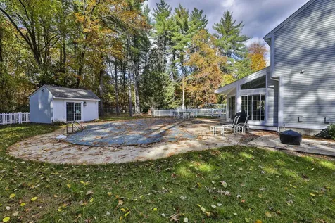 80 Wendover Way Bedford NH 03110