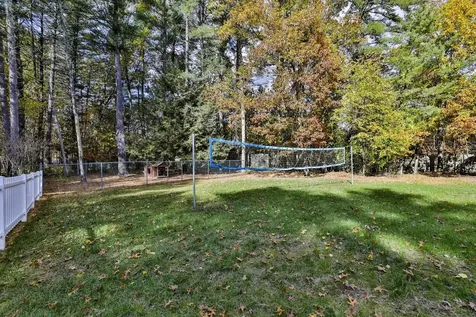 80 Wendover Way Bedford NH 03110