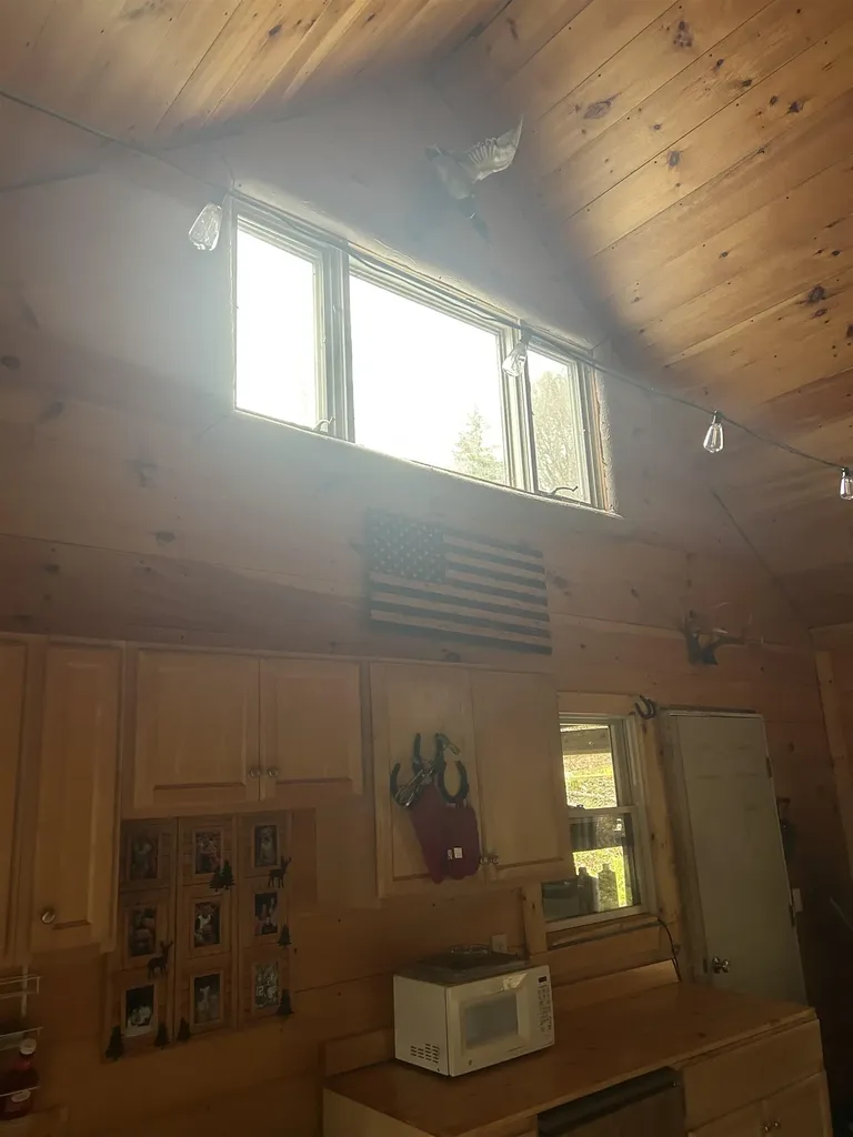 50 Hampshire Woods Loop Errol NH 03579