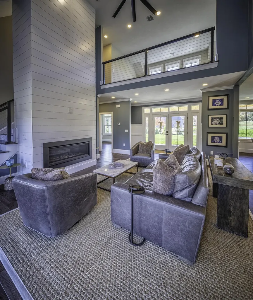 6 Shipwright Way Newington NH 03801