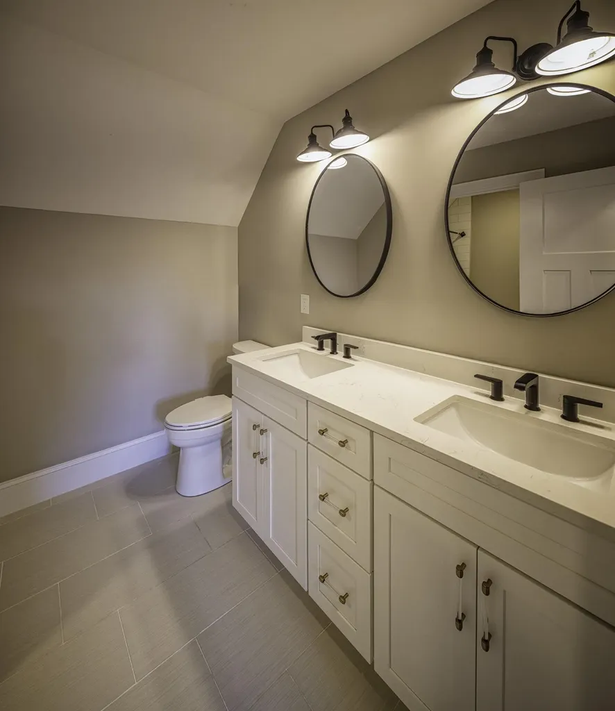 6 Shipwright Way Newington NH 03801