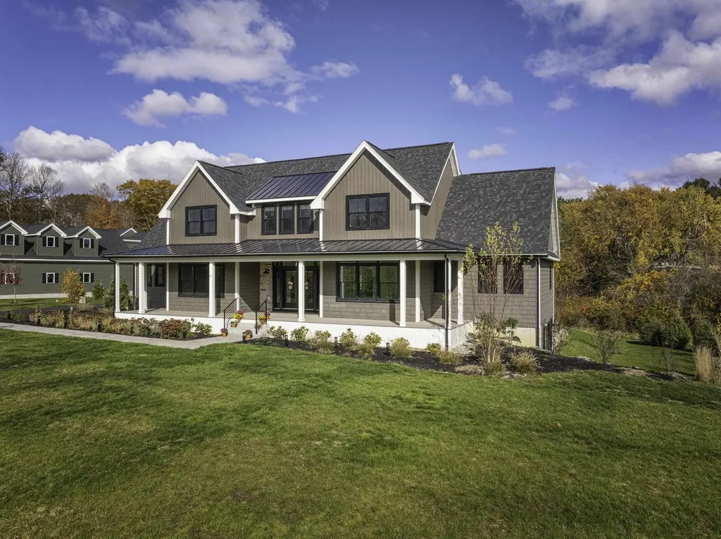 6 Shipwright Way Newington NH 03801