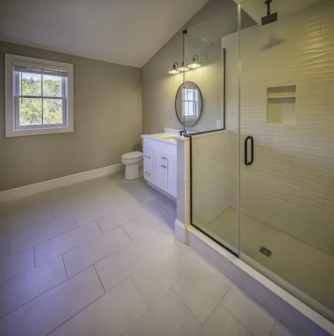 6 Shipwright Way Newington NH 03801