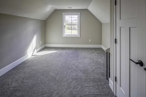 6 Shipwright Way Newington NH 03801