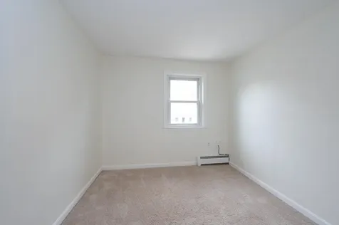 31L South Avenue Derry NH 03038