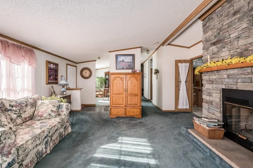 16 Nashoba Drive Rochester NH 03867