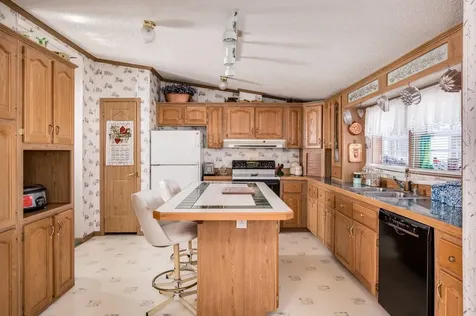 16 Nashoba Drive Rochester NH 03867