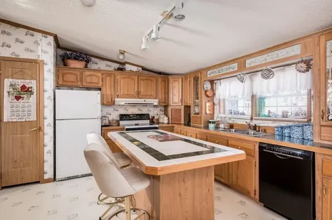 16 Nashoba Drive Rochester NH 03867