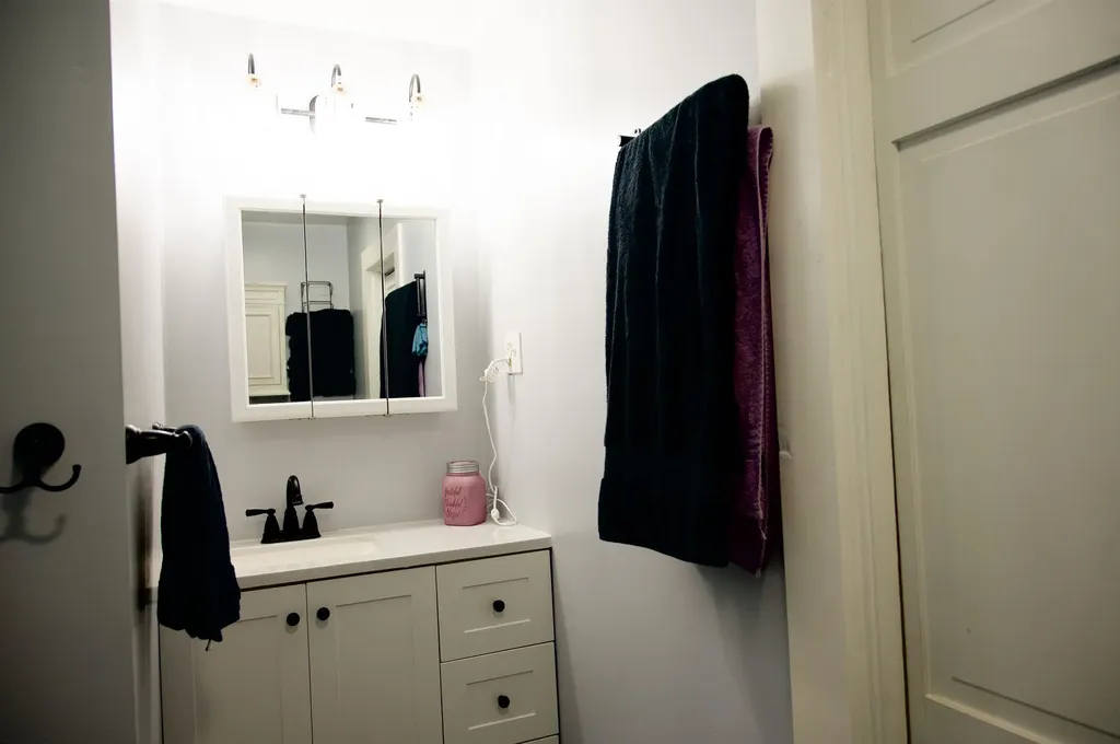 35 Woodland Street Claremont NH 03743