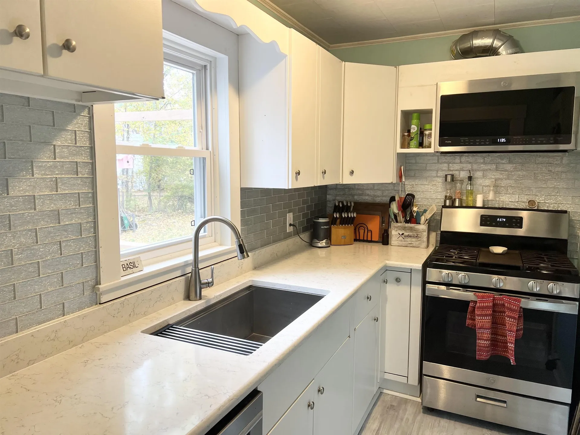 35 Woodland Street Claremont NH 03743