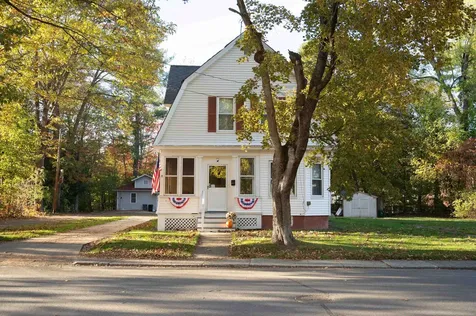 35 Woodland Street Claremont NH 03743