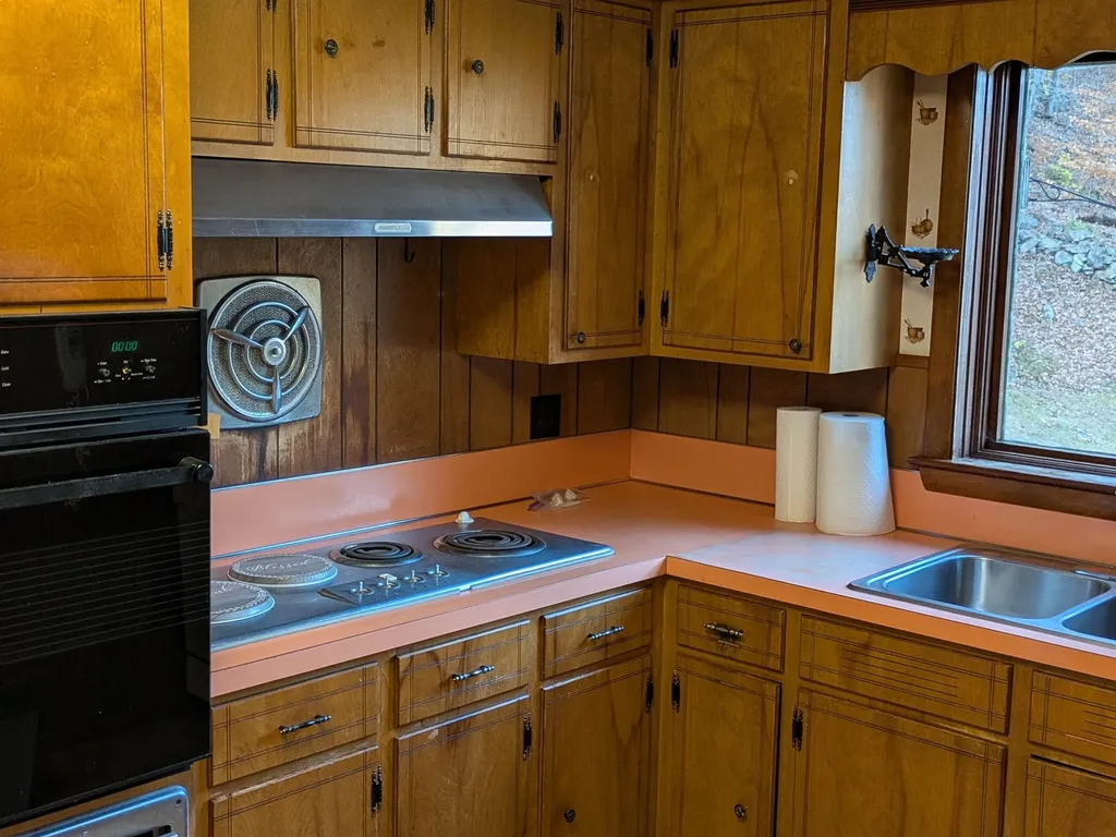 43 Westmoreland Road Chesterfield NH 03462