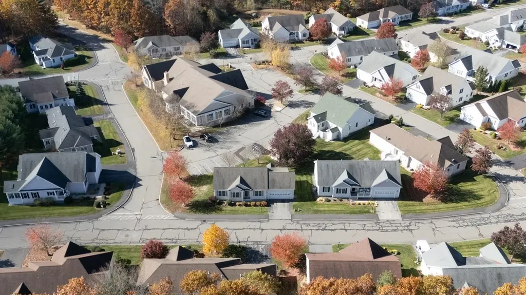 12 Morrison Drive Londonderry NH 03053