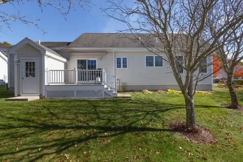 12 Morrison Drive Londonderry NH 03053