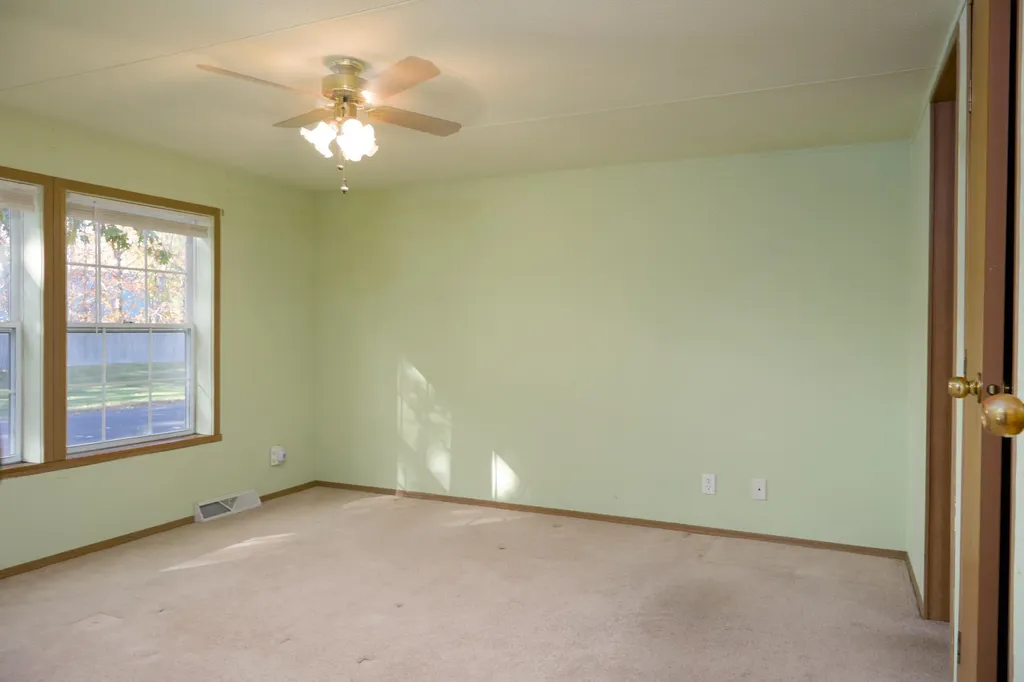 45 Oak Drive North Hampton NH 03862