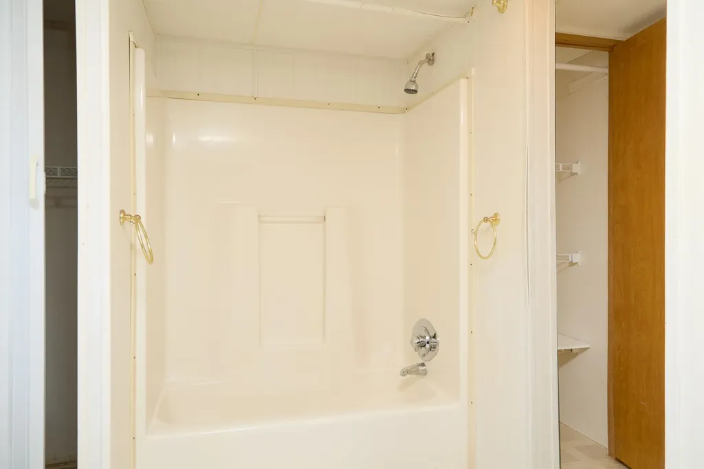 45 Oak Drive North Hampton NH 03862