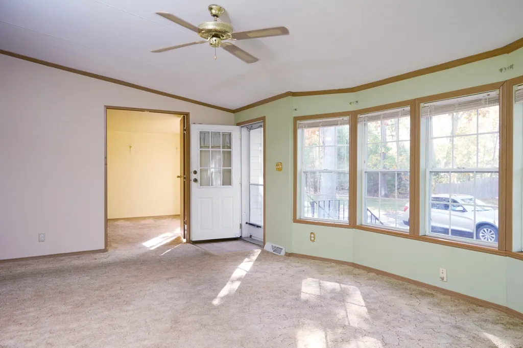 45 Oak Drive North Hampton NH 03862